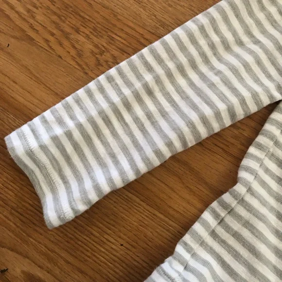 Vineyard Vines Gray Striped Top - Picture 5 of 7